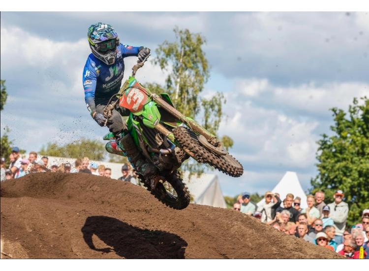 Une journée frustrante dans le sable pour Romain Febvre