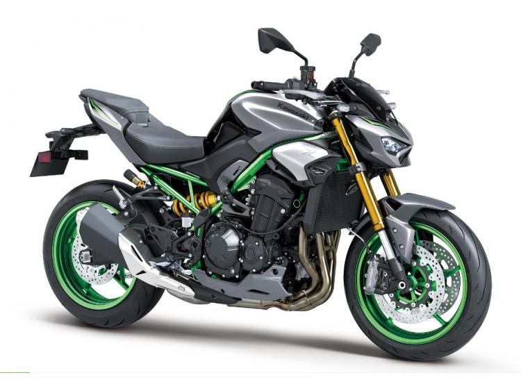 LA NOUVELLE Z900 : UN EVEIL DE SENS