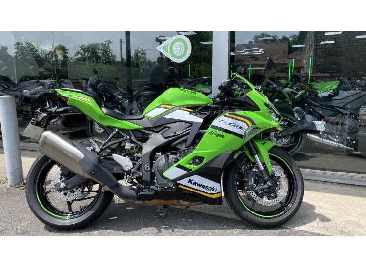 KAWASAKI ZX-4RR