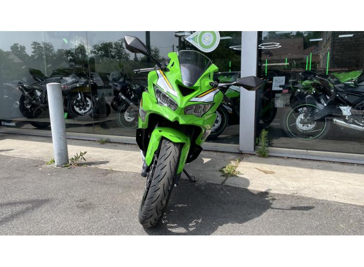 KAWASAKI ZX-4RR