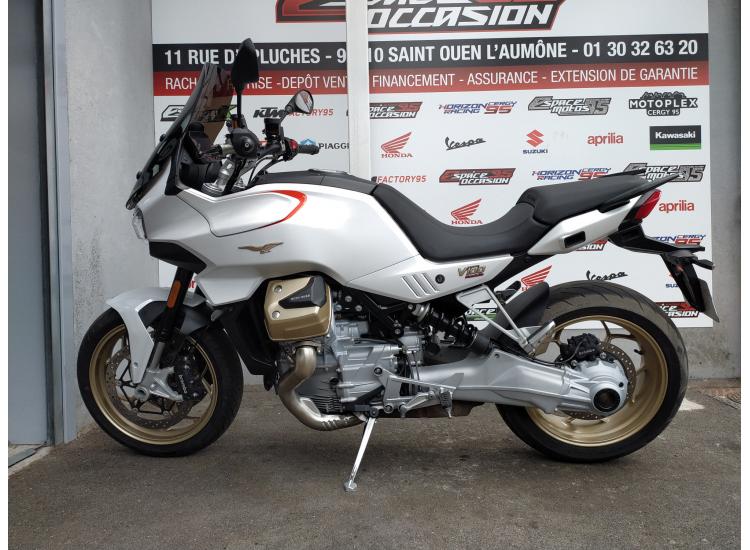 MOTO GUZZI V100  MANDELLO