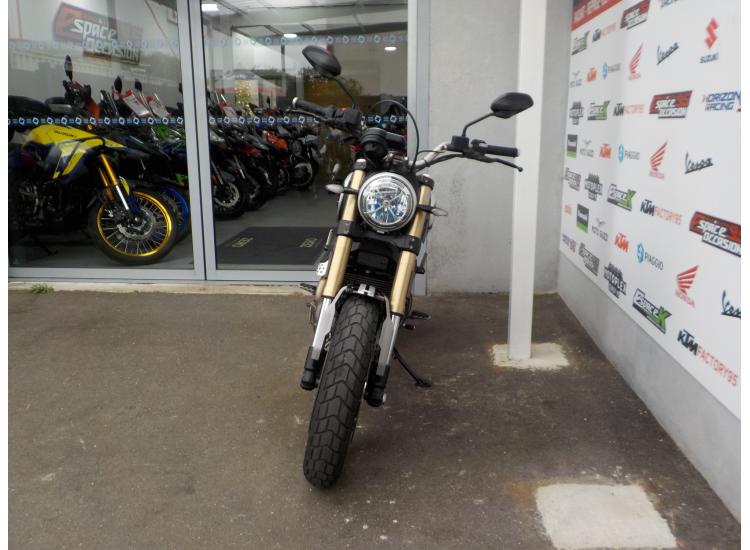 DUCATI SCRAMBLER 1100