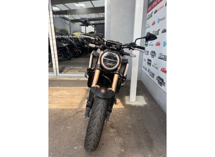 HONDA CB 650 R FULL (OU A2)