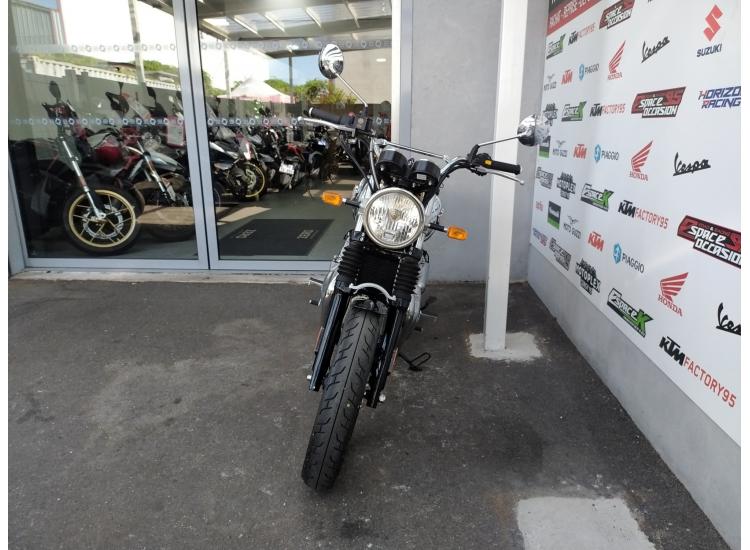 ROYAL ENFIELD INTERCEPTOR 650