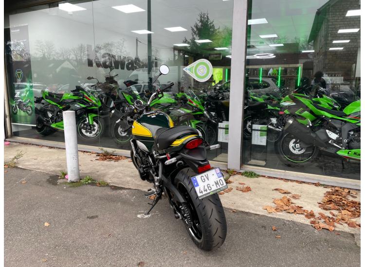 KAWASAKI Z900 RS