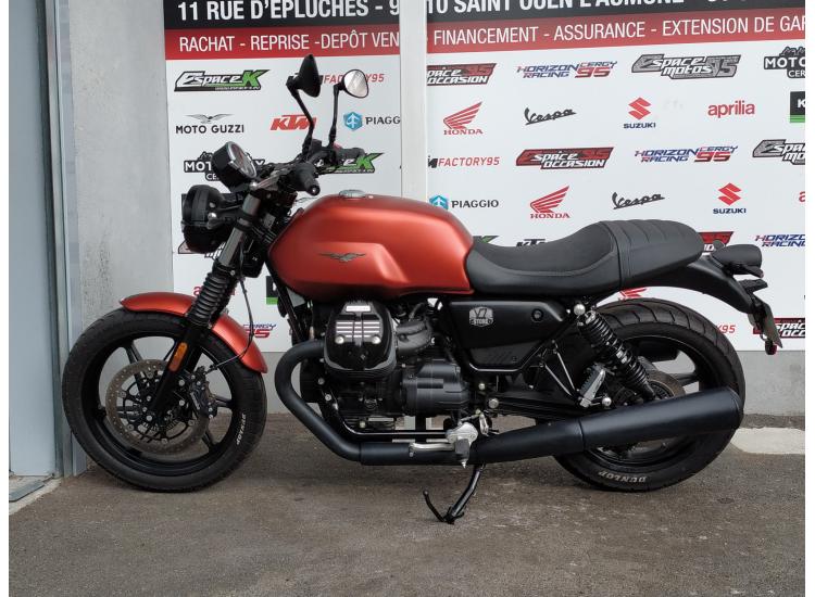 MOTO GUZZI V7 IV STONE 850