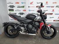 TRIUMPH TRIDENT 660